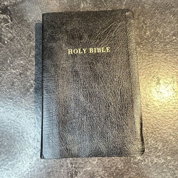 Vintage Black Leatherette Holman KJV Holy‎ Bible Red Letter Edition W Maps - Picture 2 of 9